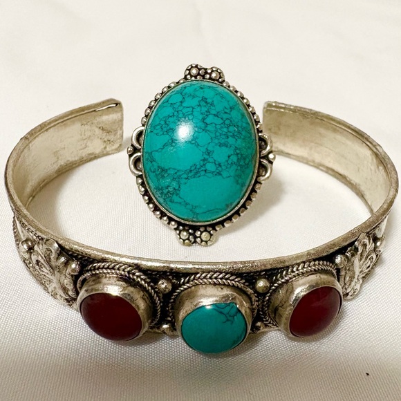 Adjustable cuff Bracelet and Ring Set - Picture 6 of 6